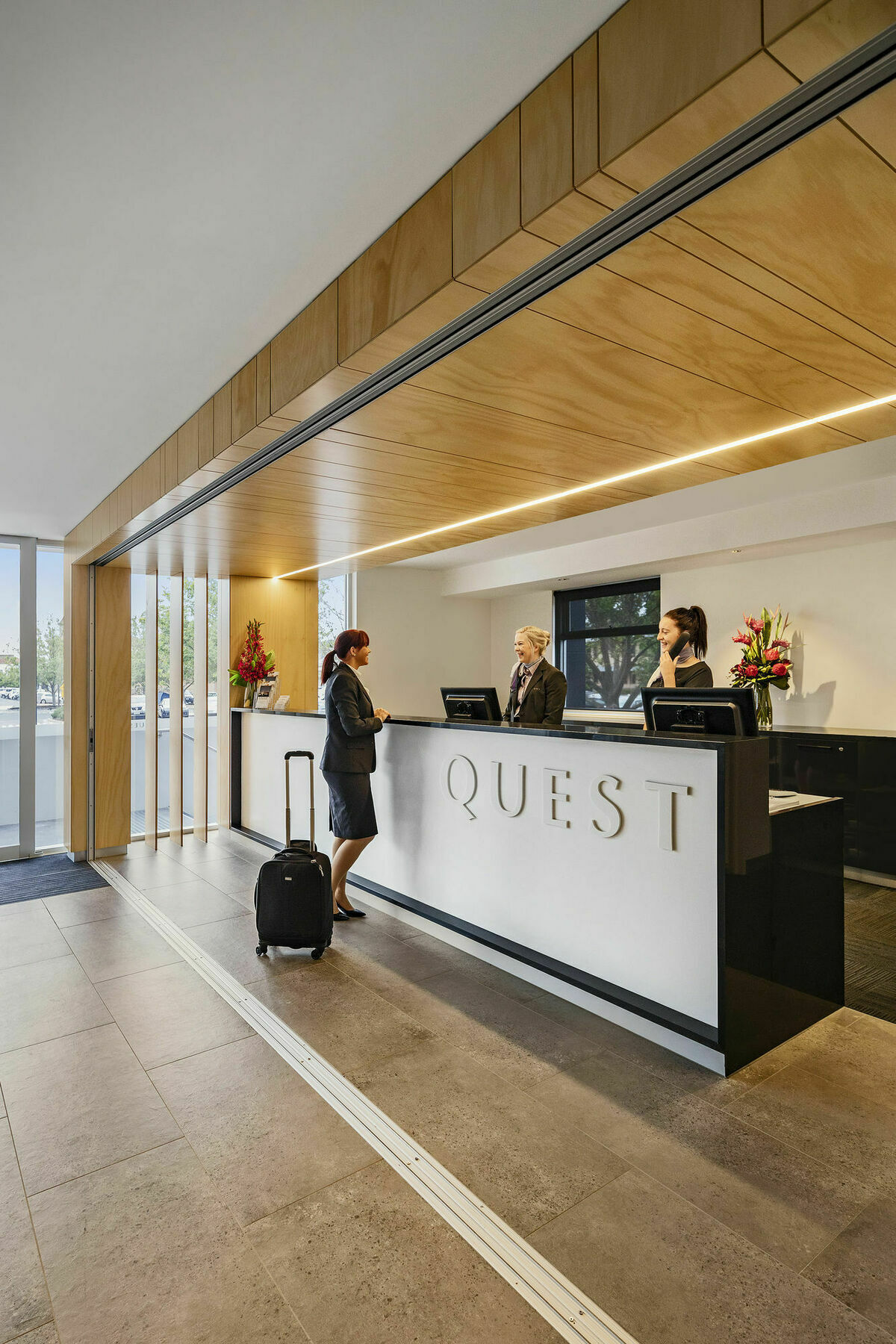 Quest Port Adelaide Aparthotel Exterior photo